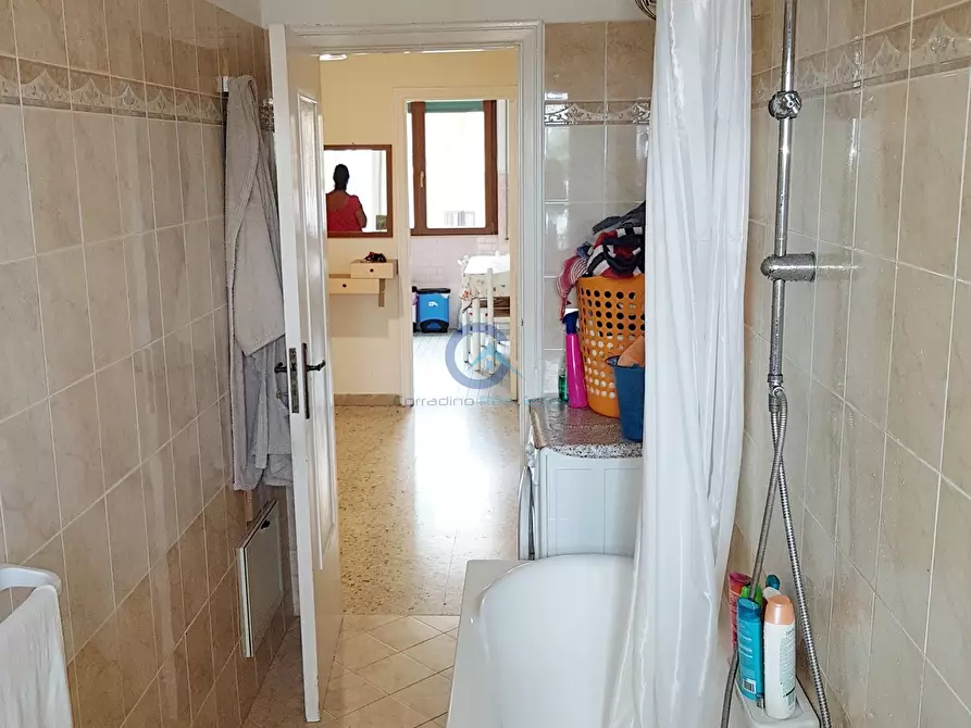 Immagine 13 di Stanza singola in affitto  a Catanzaro