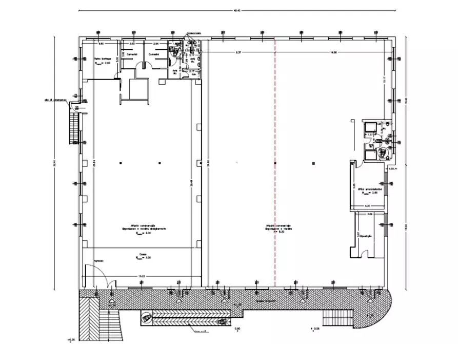 Immagine 9 di Capannone industriale in vendita  in Viale Lucrezia della Valle 46 a Catanzaro