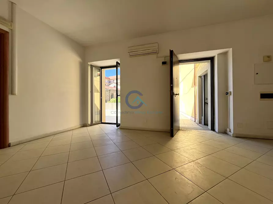 Immagine 11 di Trilocale in vendita  in Via Corace 33 a Catanzaro