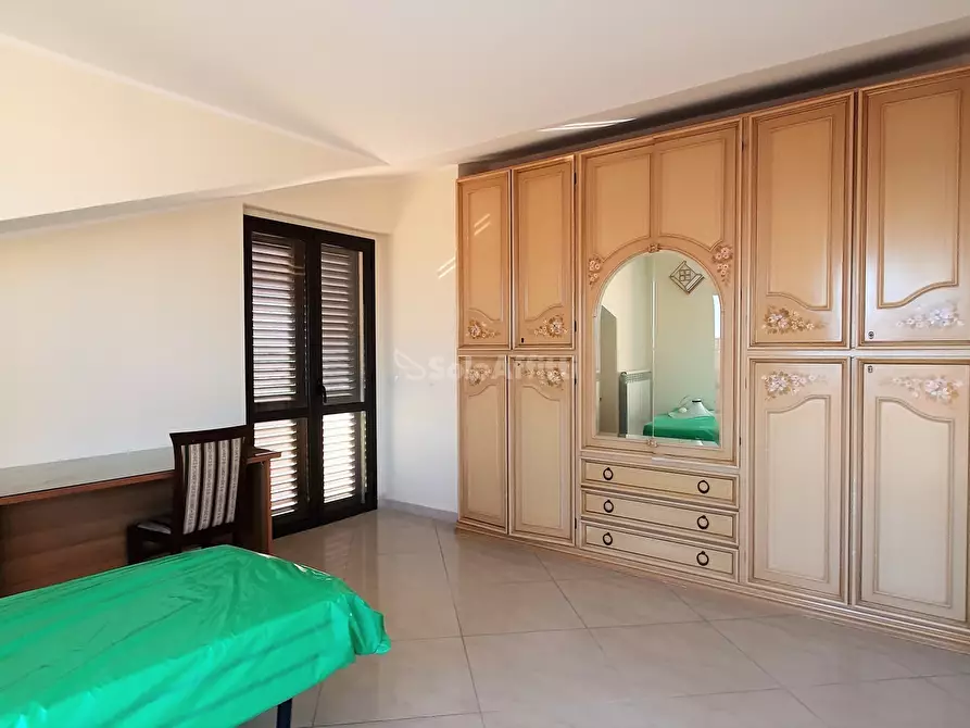 Immagine 12 di Stanza singola in affitto  a Catanzaro