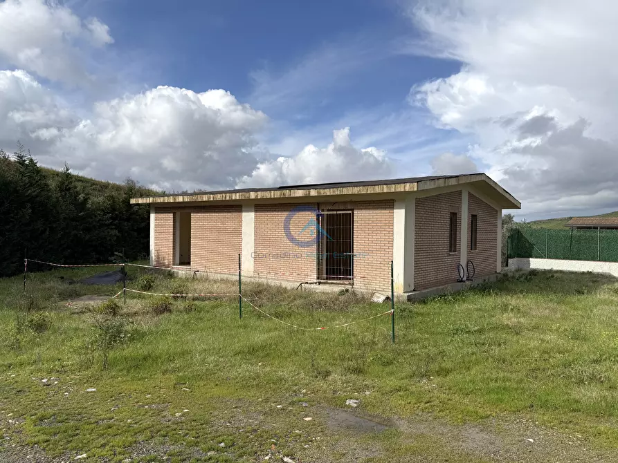 Immagine 2 di Villa in vendita  in Contrada Mula 26 a Catanzaro