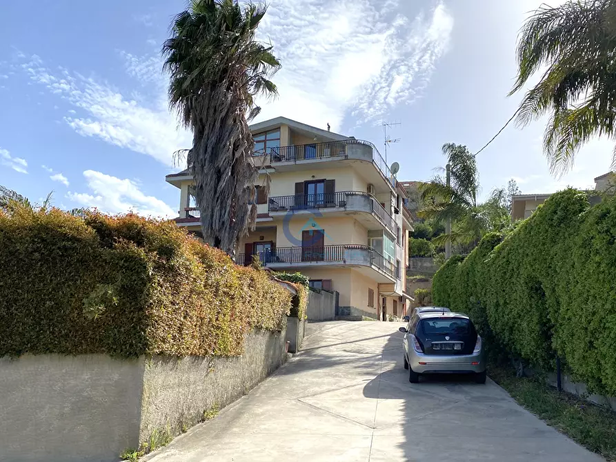 Immagine 7 di Pentalocale in vendita  a Catanzaro