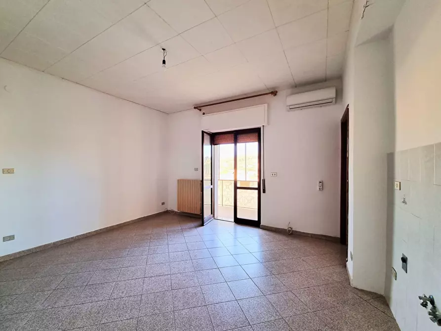 Immagine 3 di Quadrilocale in vendita  a Catanzaro