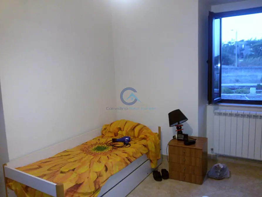 Immagine 11 di Stanza singola in affitto  a Catanzaro