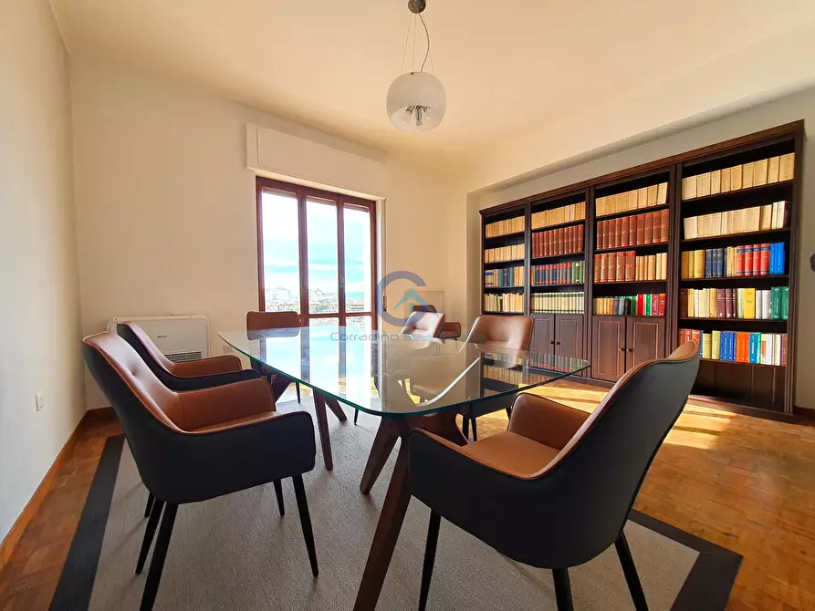 Immagine 1 di Ufficio in affitto  in Via Eugenio de Riso 65 a Catanzaro