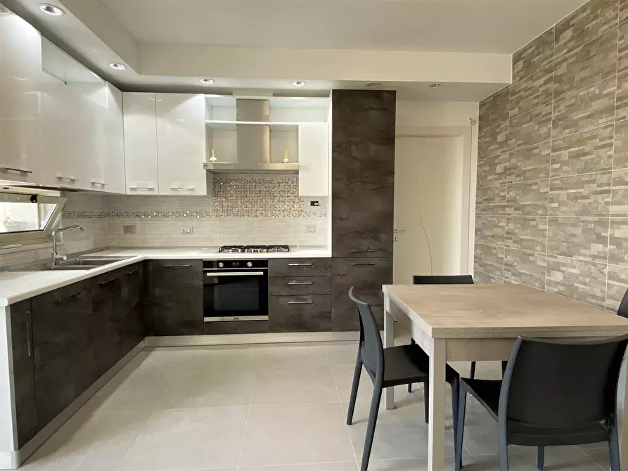 Immagine 1 di Stanza singola in affitto  a Catanzaro