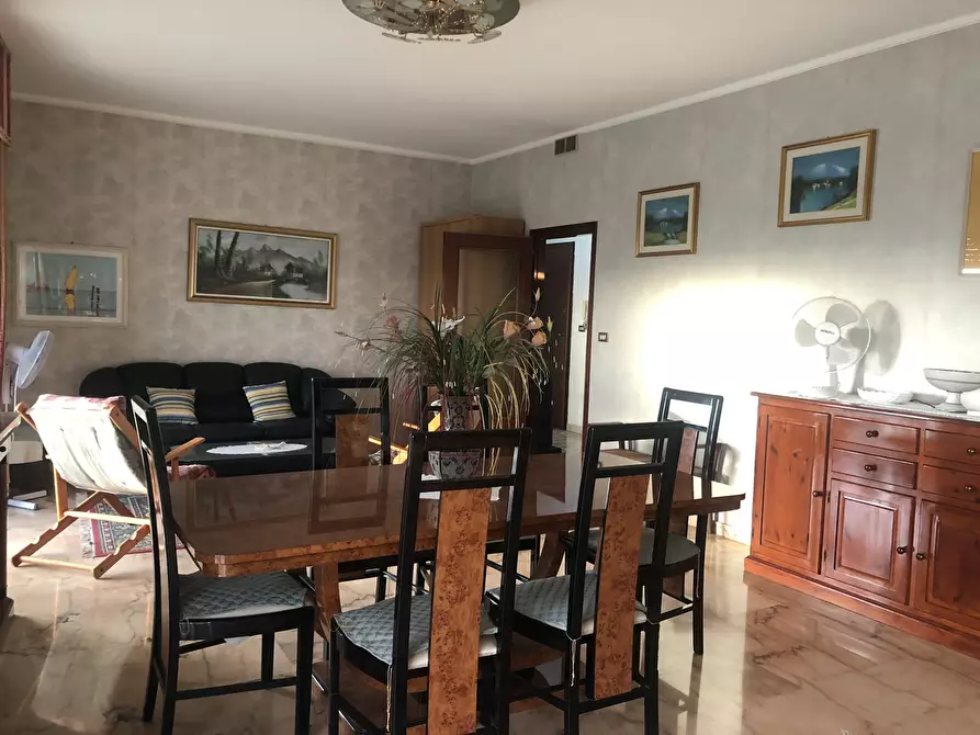 Immagine 10 di Pentalocale in vendita  in CORSO UMBERTO a Siracusa