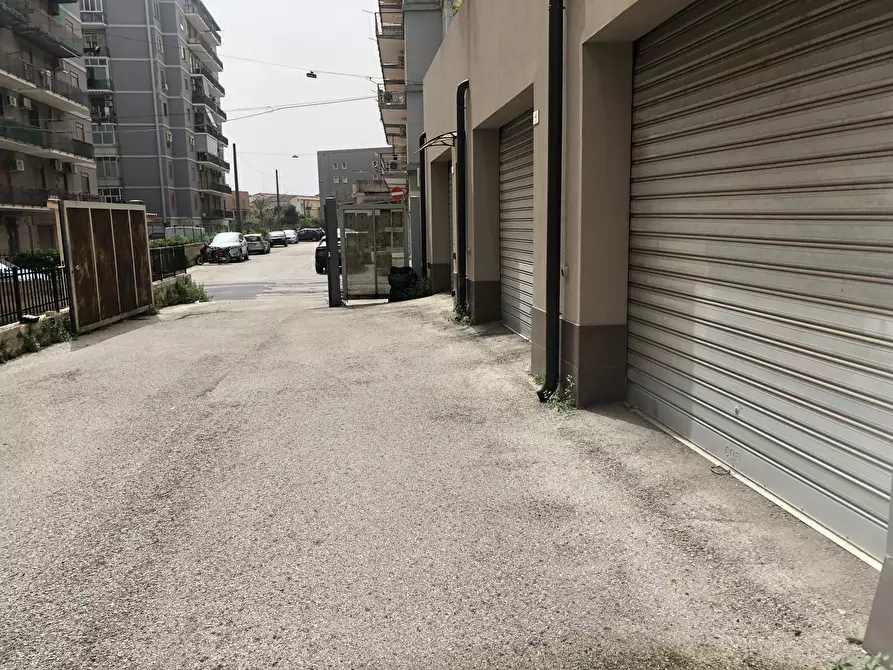 Immagine 21 di Trilocale in vendita  in Via Vizzini a Siracusa