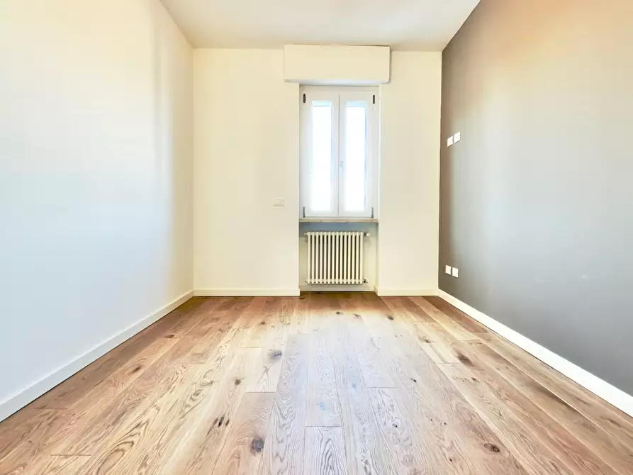 Immagine 12 di Quadrilocale in vendita  in Via Rossetti a Brescia