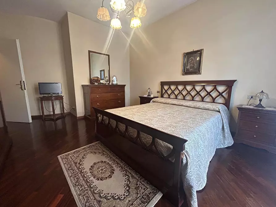 Immagine 23 di Villa in vendita  in via prati 13 a Rezzato