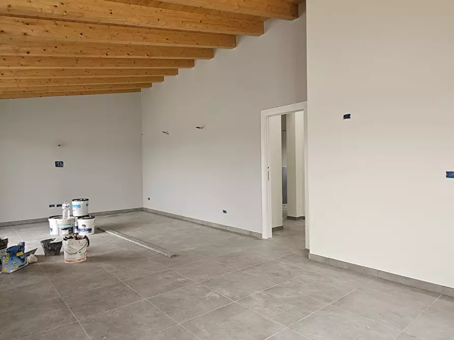 Immagine 23 di Casa trifamiliare in vendita  a Montirone