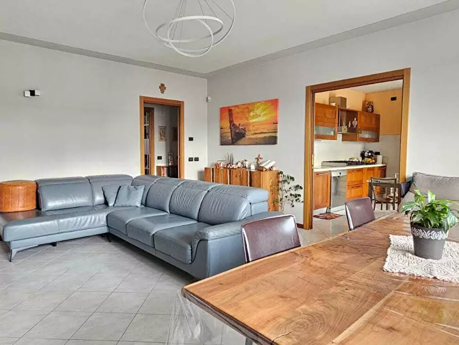 Immagine 4 di Quadrilocale in vendita  in Via Laura Cereto a Montirone