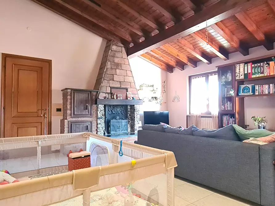 Immagine 7 di Villa in vendita  in Via GUGLIELMO  MARCONI a Borgosatollo