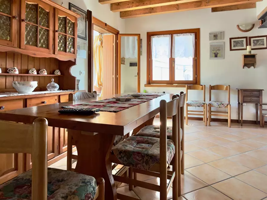 Immagine 7 di Porzione di casa in vendita  in Via Navono 1 a Pertica Alta