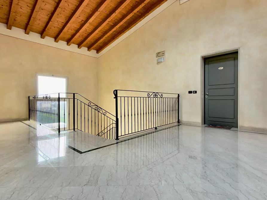 Immagine 10 di Trilocale in vendita  in Via XIII n 30 a Brescia