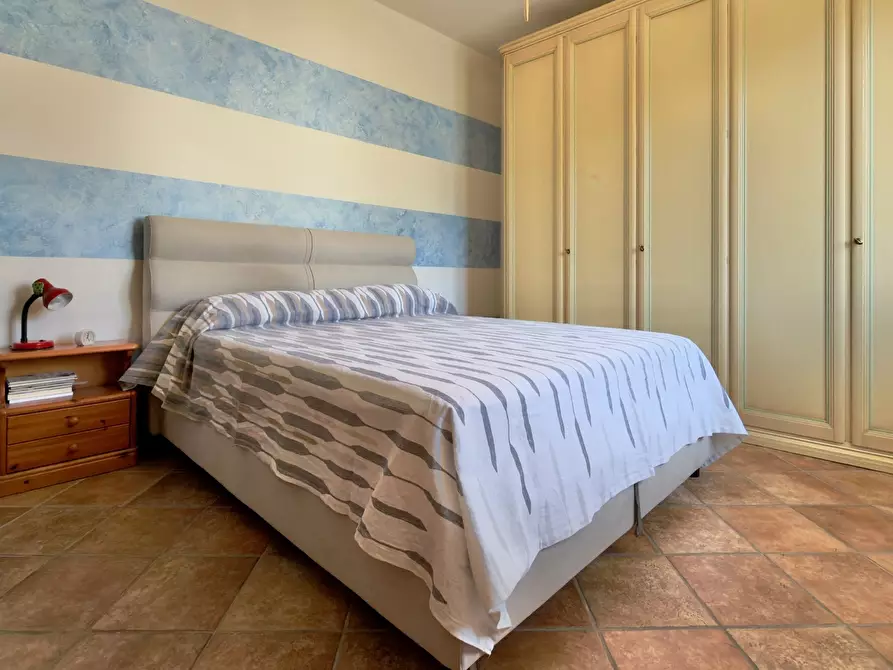 Immagine 15 di Quadrilocale in vendita  a Nave
