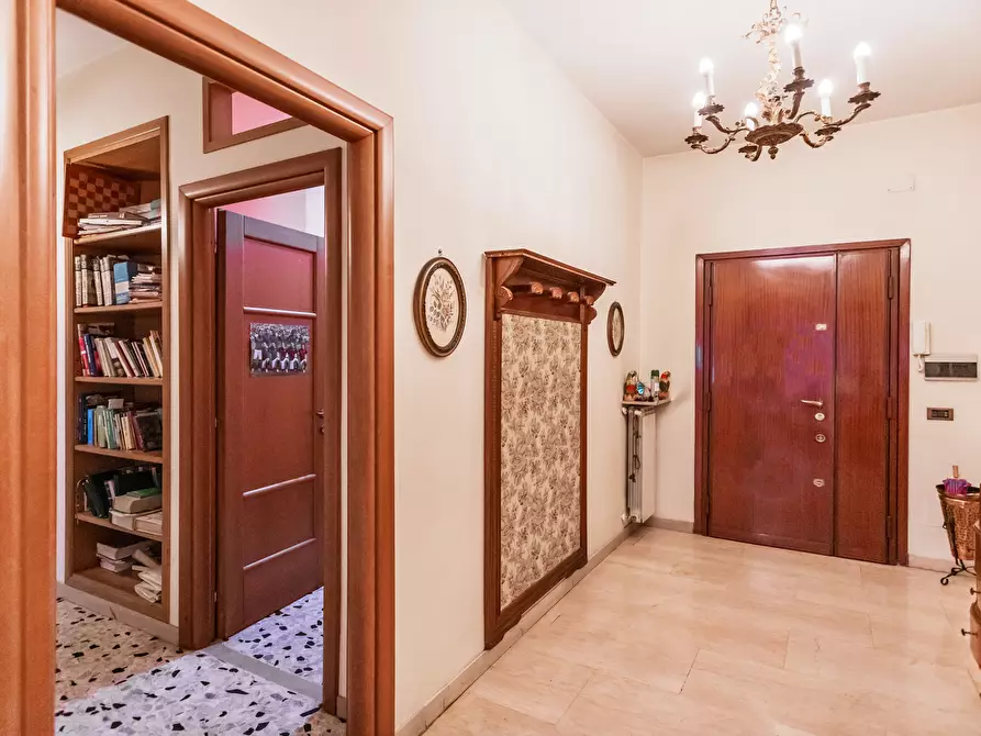 Immagine 10 di Trilocale in vendita  in Viale dei Consoli 27 a Roma