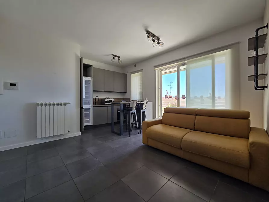 Immagine 6 di Bilocale in affitto  in Via Guglielmo Petroni 38 a Roma