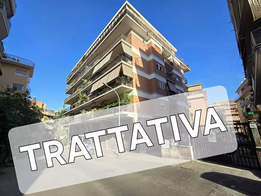 Immagine 1 di Quadrilocale in vendita  in Via Adolfo Albertazzi 92 a Roma