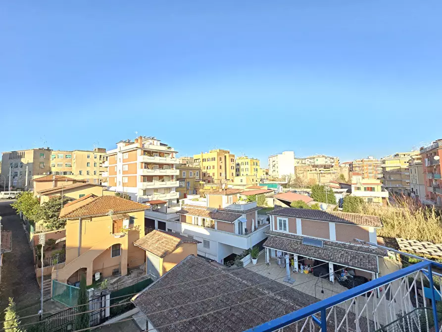 Immagine 25 di Bilocale in affitto  in Via della Bufalotta 15 a Roma