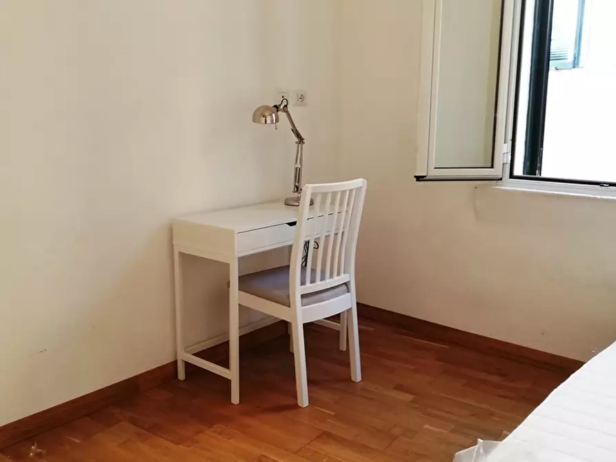 Immagine 16 di Trilocale in affitto  in Via Beato Angelico a Roma