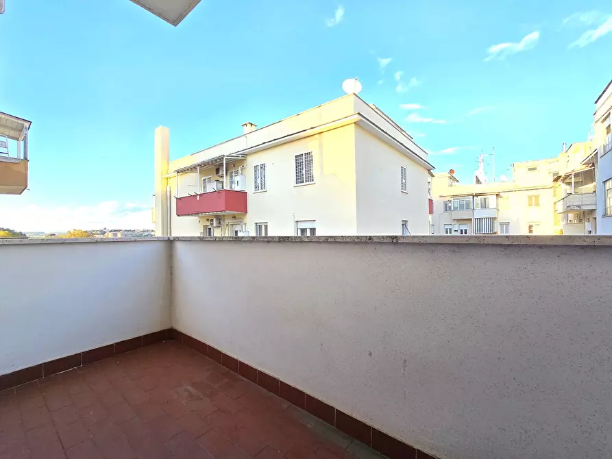 Immagine 20 di Bilocale in vendita  in Via Val Savio 8 a Roma