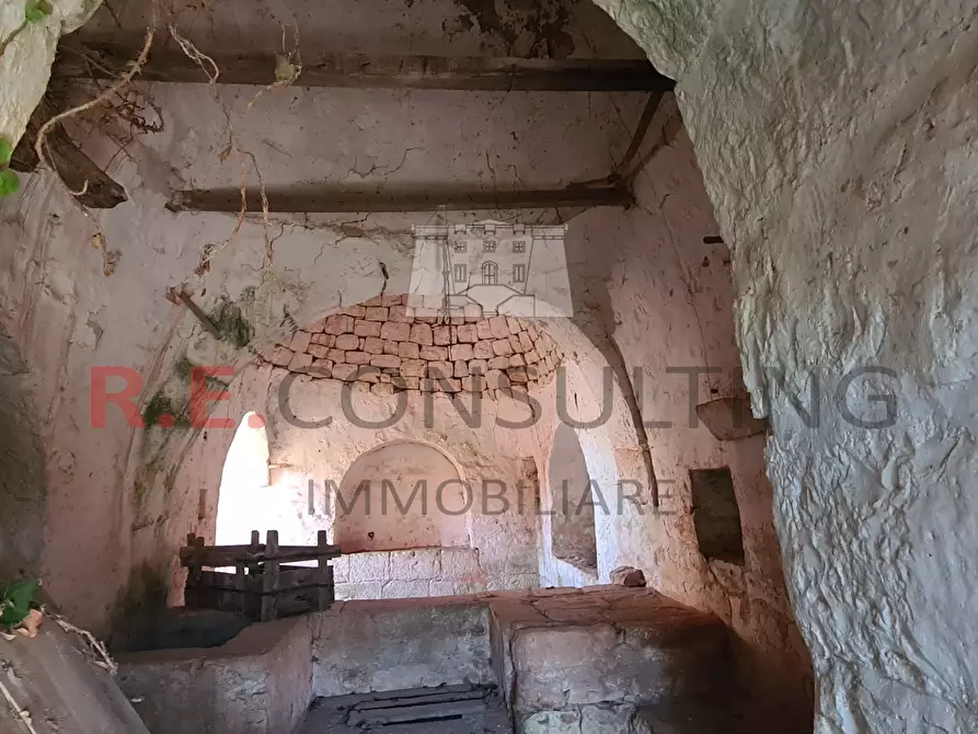 Immagine 26 di Baita in vendita  in Contrada Montemichele 14 a Ostuni