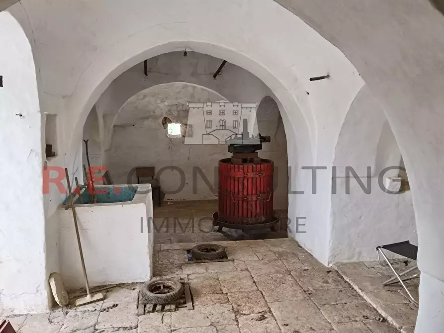 Immagine 17 di Baita in vendita  in Via Alberobello 137 a Martina Franca