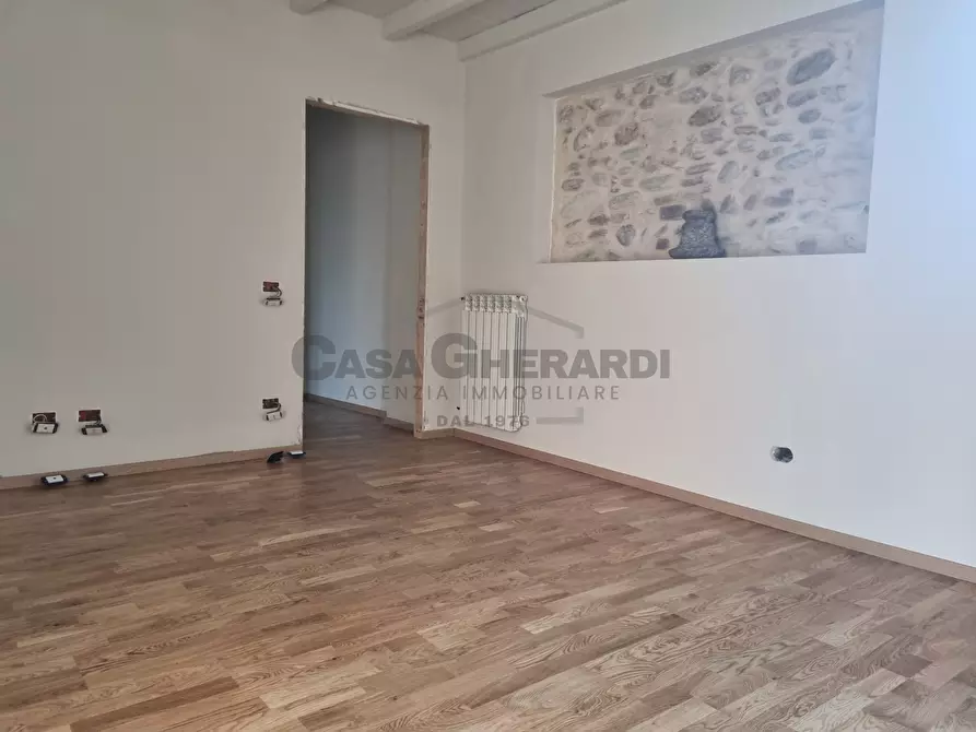 Immagine 16 di Bilocale in vendita  a Paladina