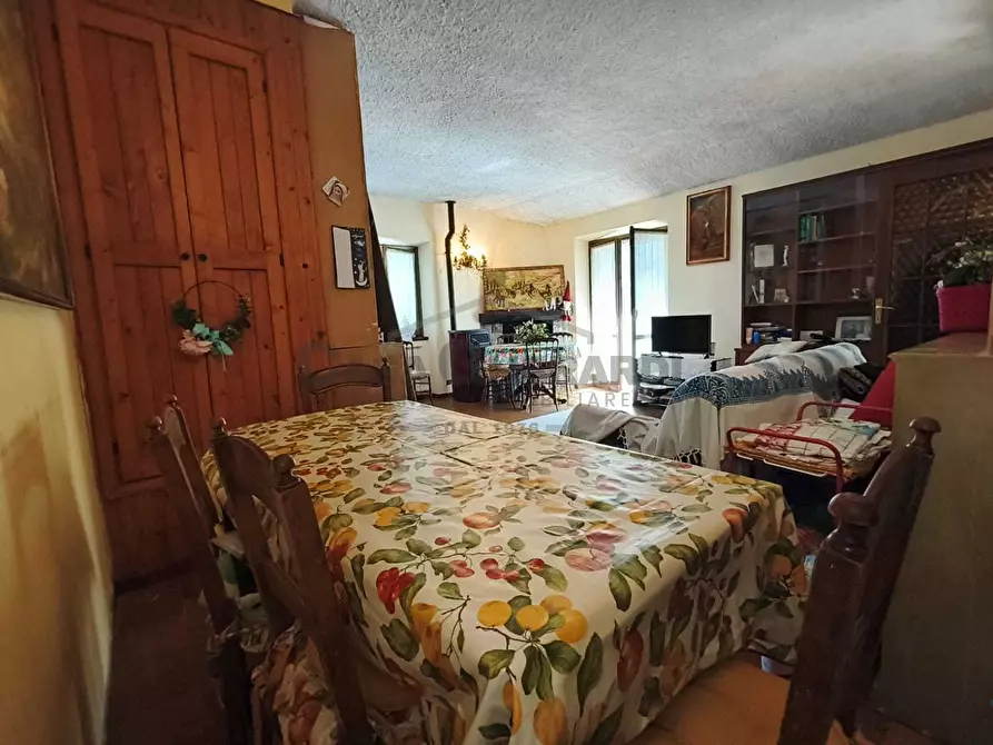 Immagine 6 di Casa indipendente in vendita  in Via IV Novembre 2 a Costa Di Serina