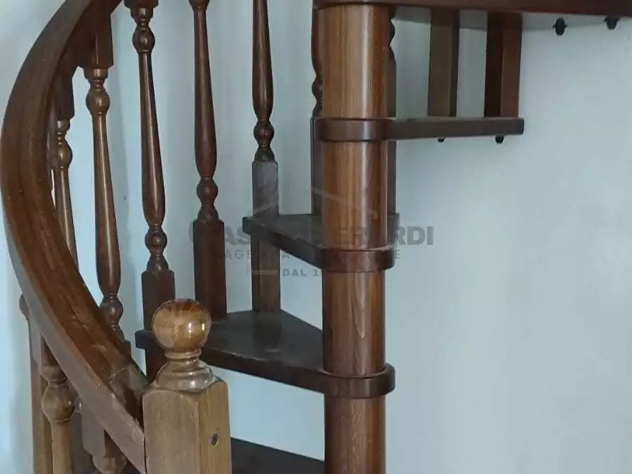 Immagine 18 di Rustico / casale in vendita  in Via Santa Geltrude Comensoli a Rota D'imagna