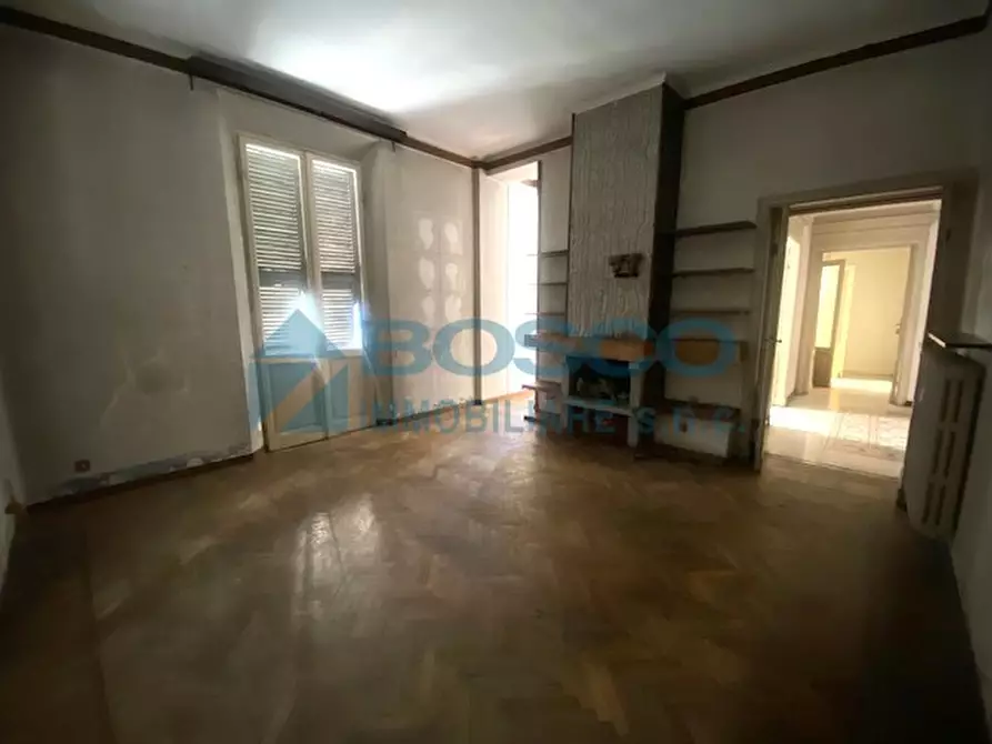 Immagine 14 di Pentalocale in vendita  in Viale Italia 25 a La Spezia