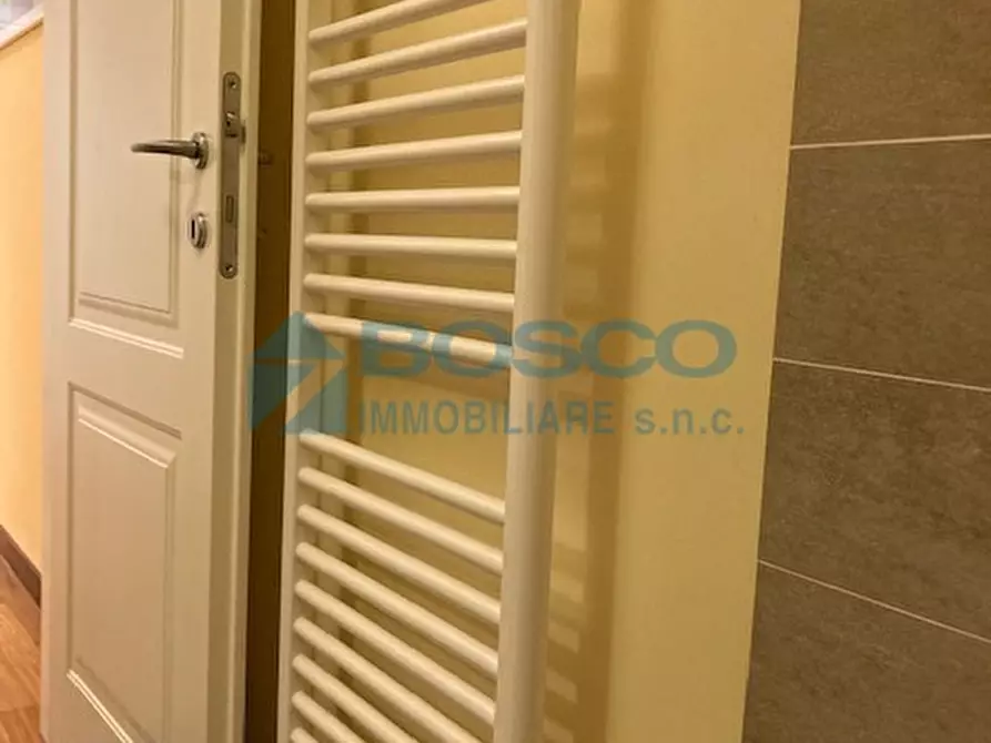 Immagine 18 di Monolocale in affitto  a Lerici