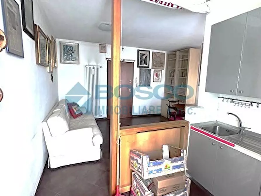 Immagine 9 di Bilocale in vendita  in Via della Repubblica a Riccò Del Golfo Di Spezia