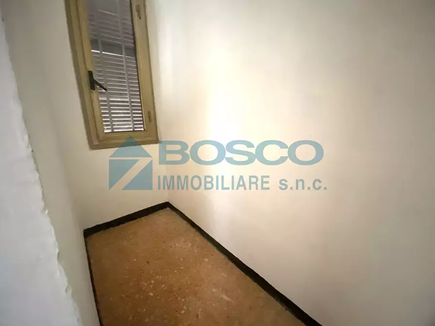 Immagine 20 di Pentalocale in vendita  a La Spezia