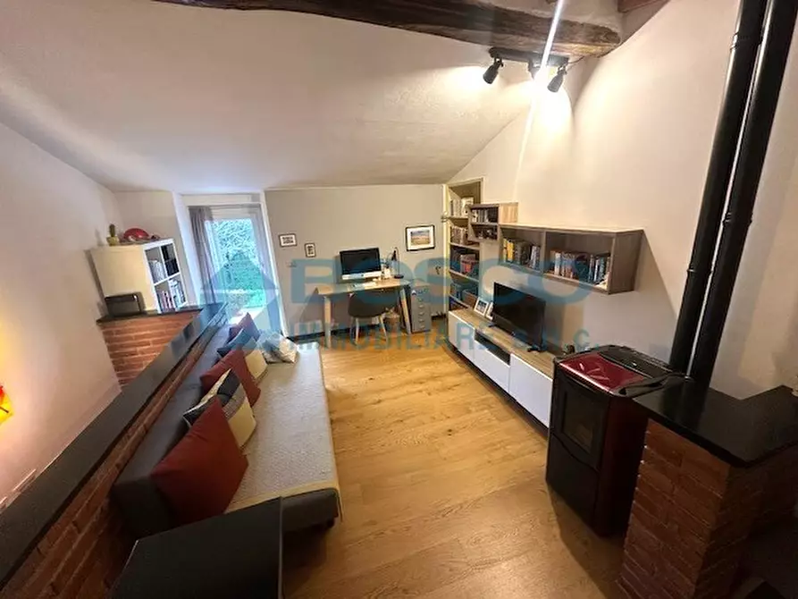 Immagine 29 di Casa bifamiliare in vendita  in Via Canale a Castelnuovo Magra