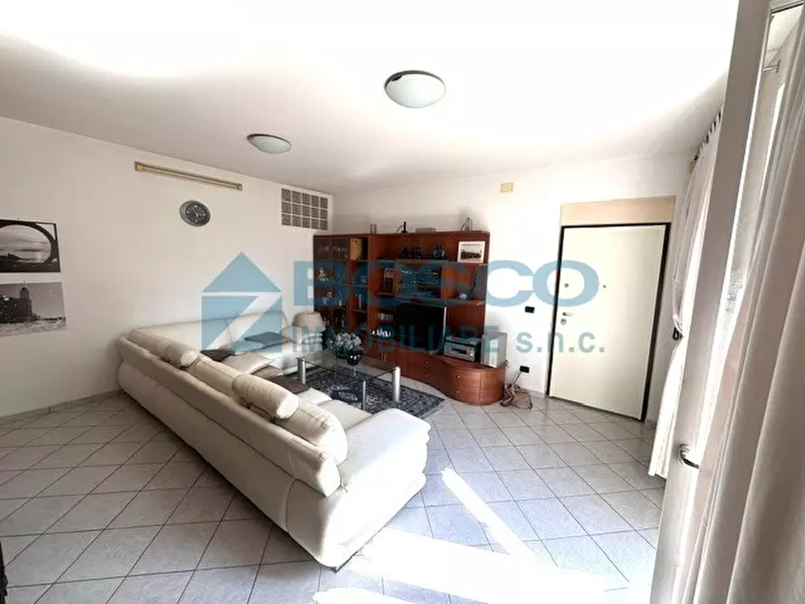 Immagine 3 di Pentalocale in vendita  in Viale Giovanni Amendola 7 a La Spezia