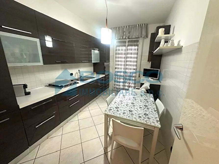 Immagine 3 di Pentalocale in vendita  in Largo Marcantone a La Spezia