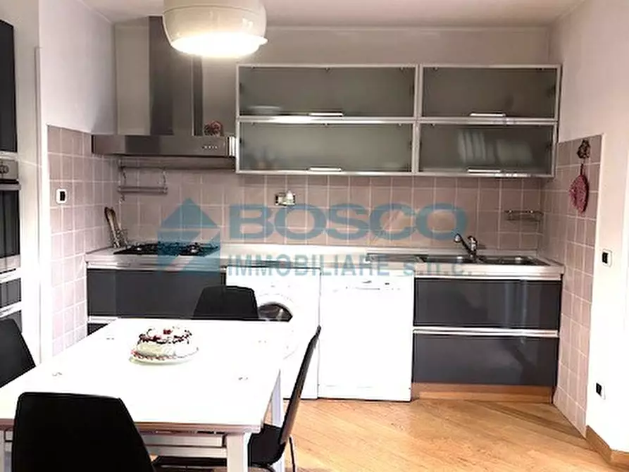 Immagine 5 di Pentalocale in vendita  in Via delle Ginestre a La Spezia