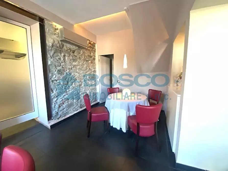Immagine 5 di Bar / Ristorante in vendita  a Lerici