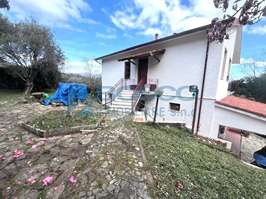 Immagine 7 di Casa indipendente in vendita  in Via II Giugno 46 a Follo