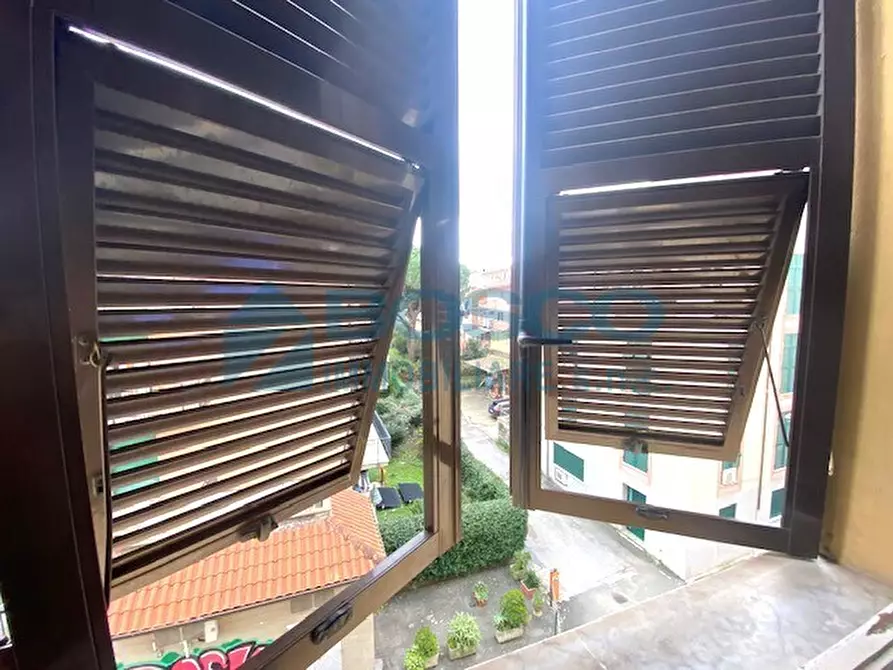 Immagine 8 di Quadrilocale in vendita  in Via Sarzana 58 a La Spezia