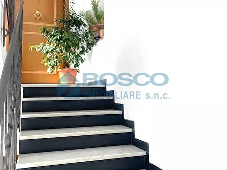 Immagine 43 di Pentalocale in vendita  in Via landinelli a Sarzana