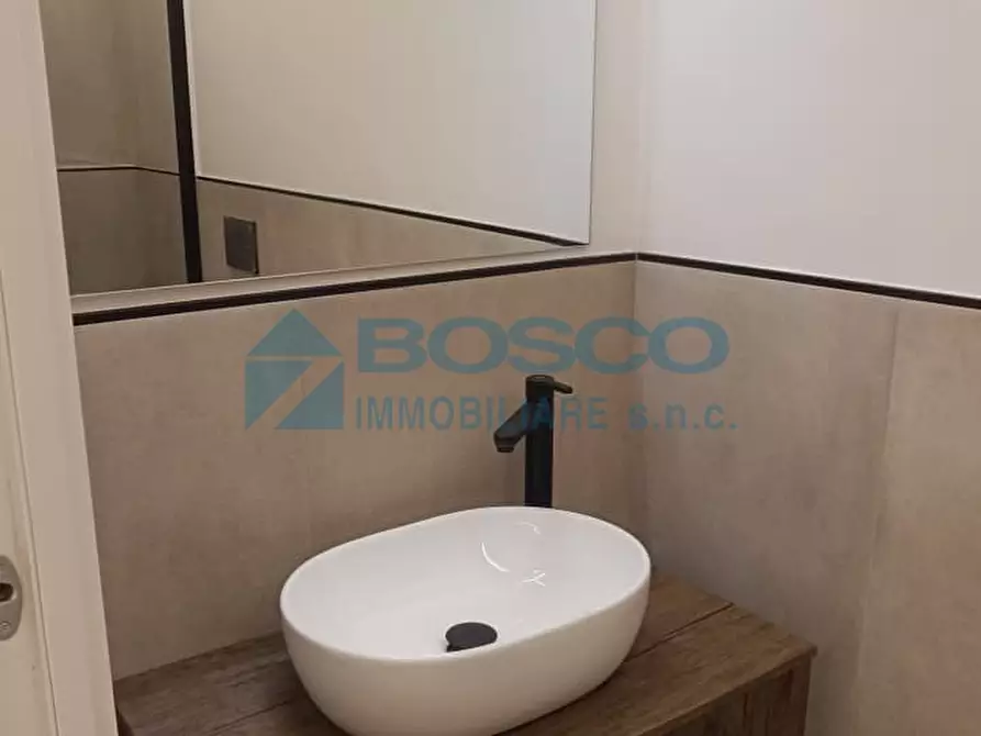 Immagine 8 di Trilocale in vendita  in Via Giuseppe Mazzini 4 a Lerici