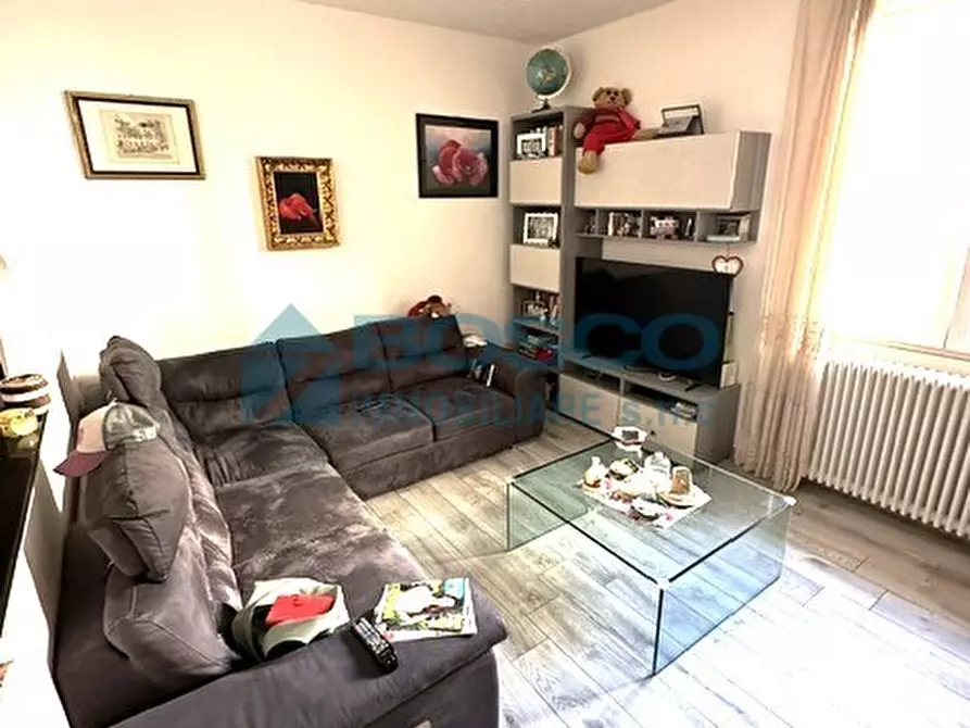 Immagine 6 di Pentalocale in vendita  in Via Paverano 45 a La Spezia
