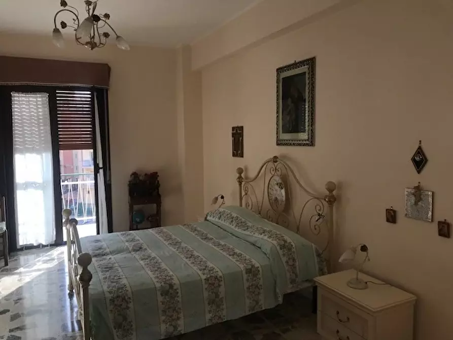 Immagine 14 di Quadrilocale in vendita  in Via Rosario Gagliardi a Siracusa