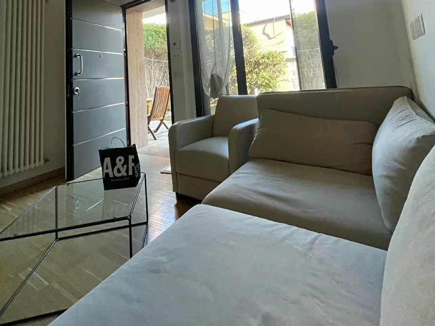 Immagine 6 di Bilocale in vendita  a Pescara