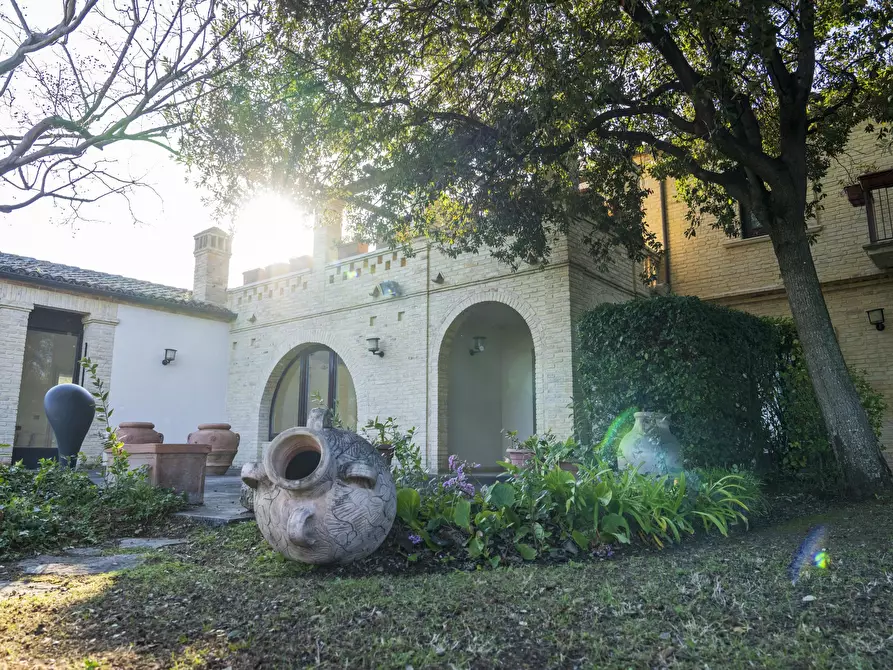 Immagine 9 di Villa in vendita  a Santa Maria Imbaro