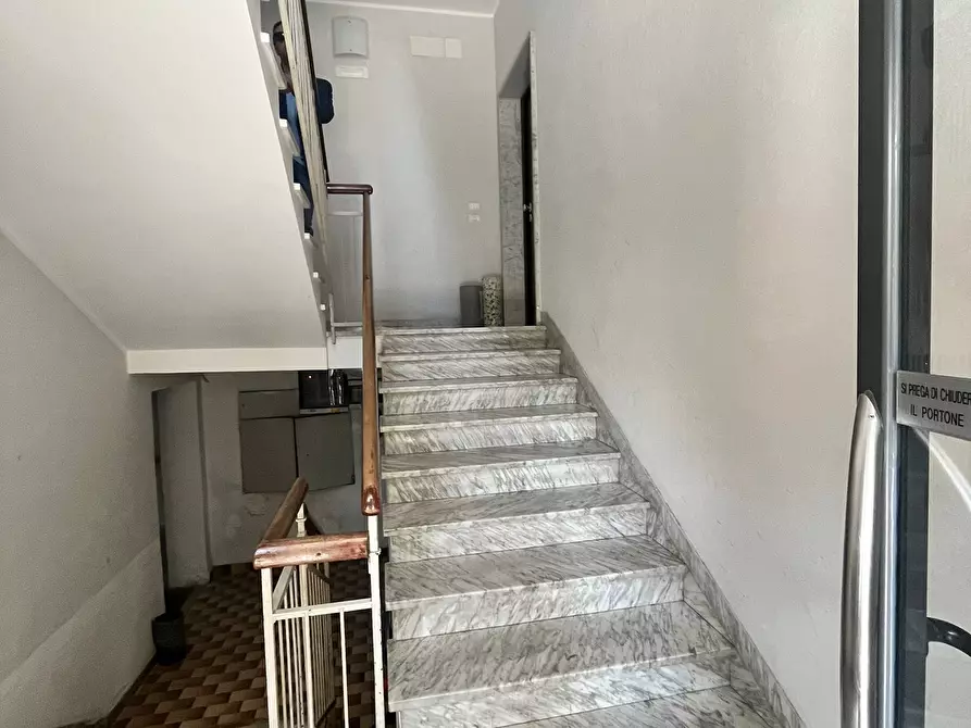 Immagine 5 di Pentalocale in vendita  a Pescara