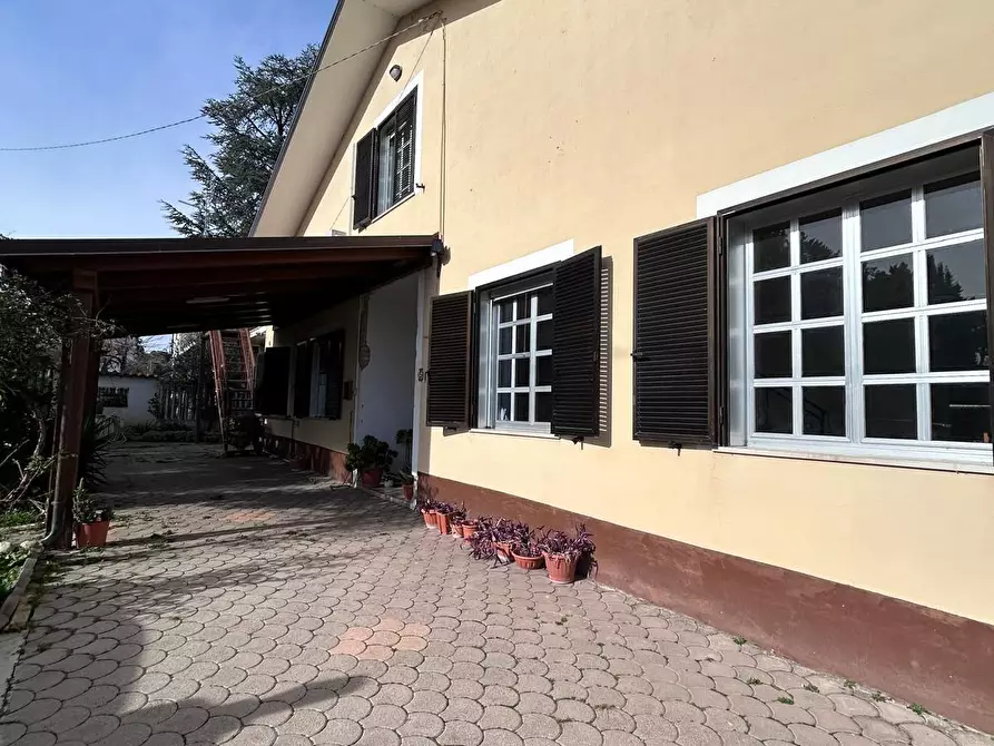 Immagine 22 di Casa indipendente in vendita  a Pescara